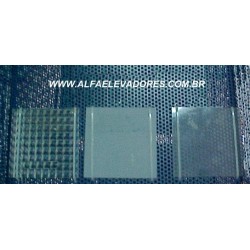 ACABAMENTO DIFUSOR PARA TETO COM DESENHO QUADRICULADO EM ACRÍLICO