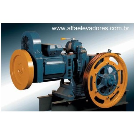 MÁQUINA DE TRAÇÃO