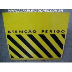 TAPA VISTA OU ABA DE PROTEÇÃO DE CABINE