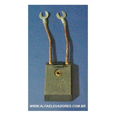 ESCOVA 11,0 X 33,0 X 51 MM MG 70