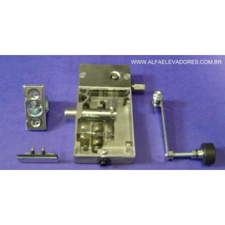 TRINCO PARA PORTA EV ESQUERDA ACIONAMENTO FRONTAL