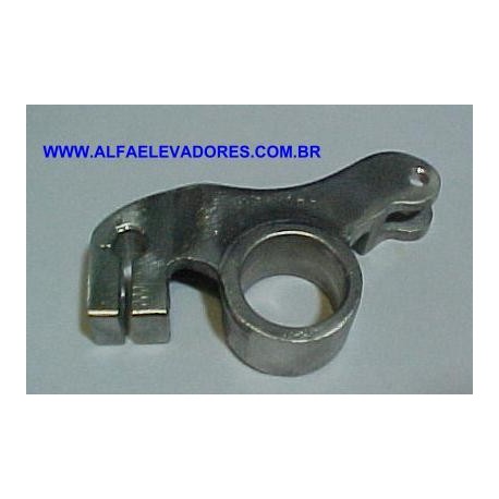 ALAVANCA DIREITA PARA FECHO (CACHORRINHO)