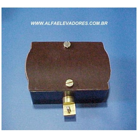 LIMITE EOG SEM PÉ COM PINO PASSANTE CURTO PARA FIM DE CURSO